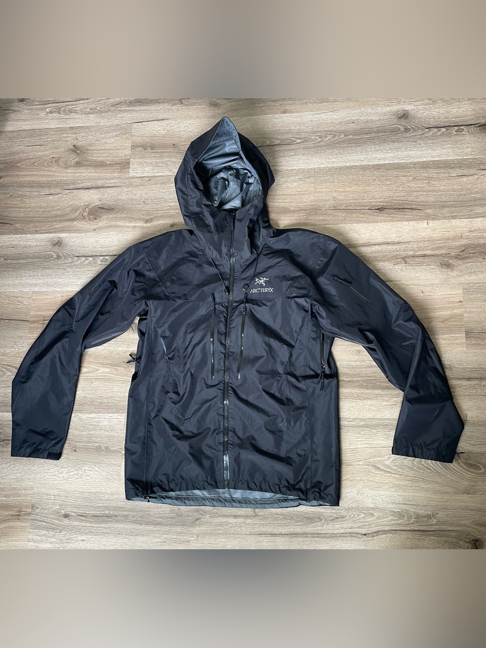 Vintage 2000s Arc’teryx Alpha SV XL Gore-Tex XCR Black Made in Canada Jacket